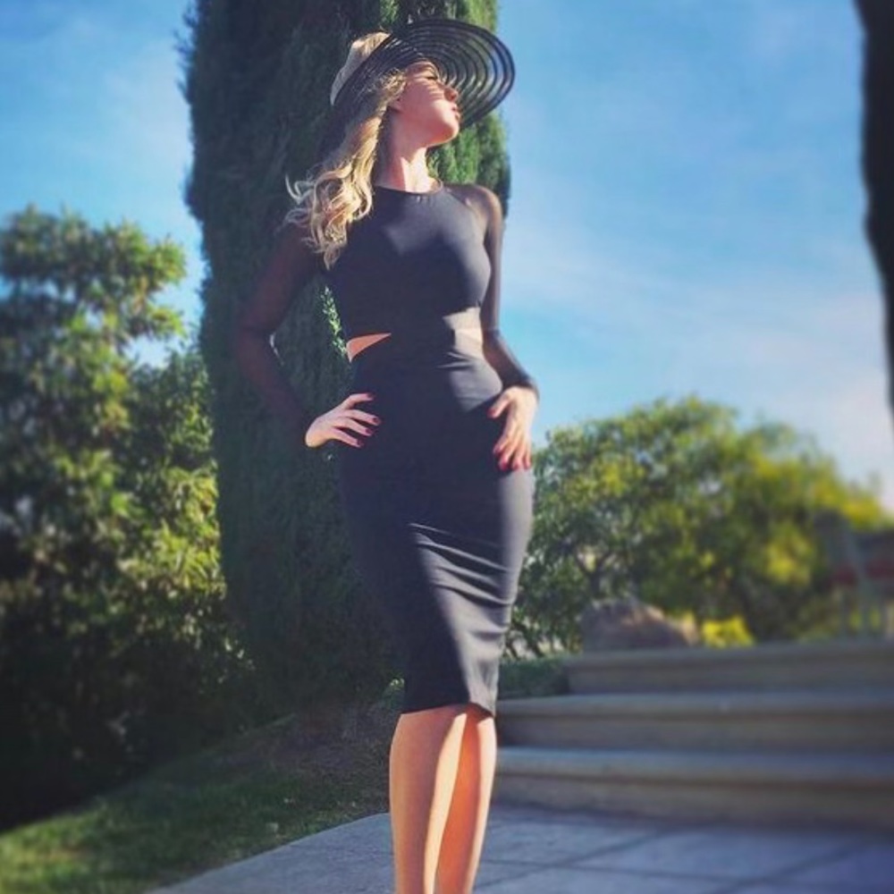 Bebe dress